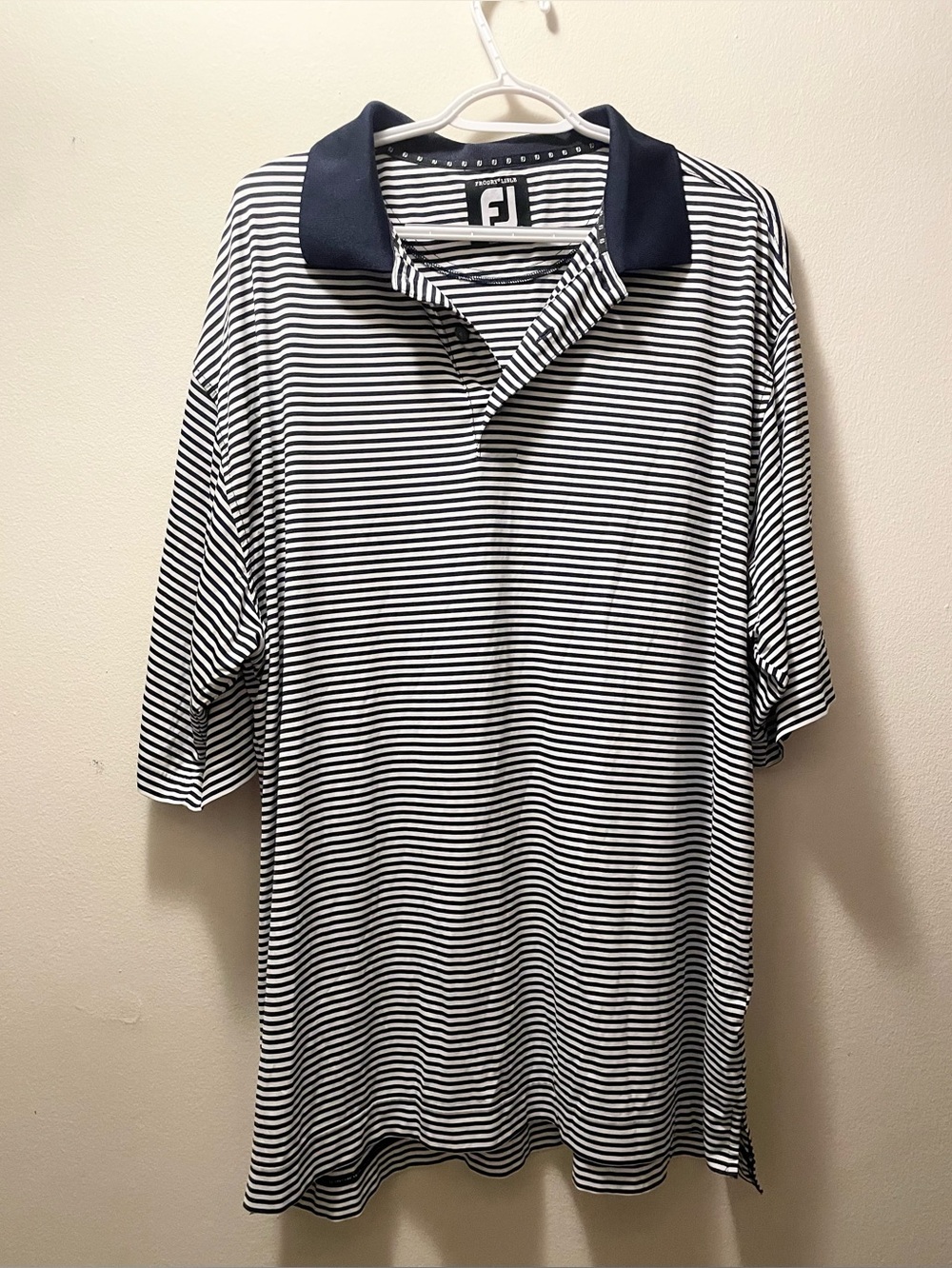 XXL FootJoy Men's Navy and White Striped Polo Shirt